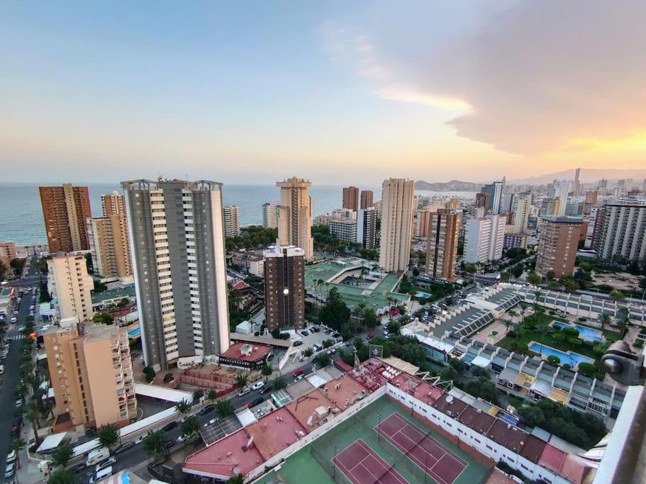 Benidorm Gemelos II One, Impresionante Vista Exteriör bild